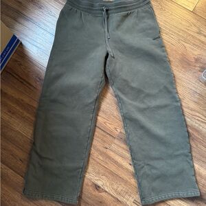 Aritzia Sweatfleece Straight Leg Sweats